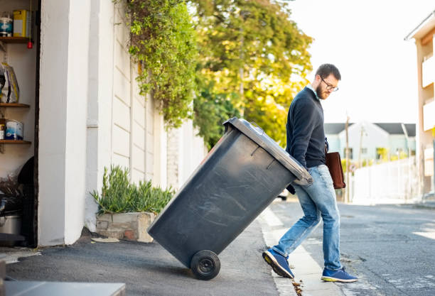 Best Estate Cleanout Services  in Cedarburg, WI