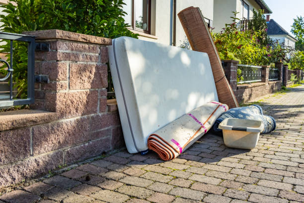 Best Commercial Junk Removal  in Cedarburg, WI